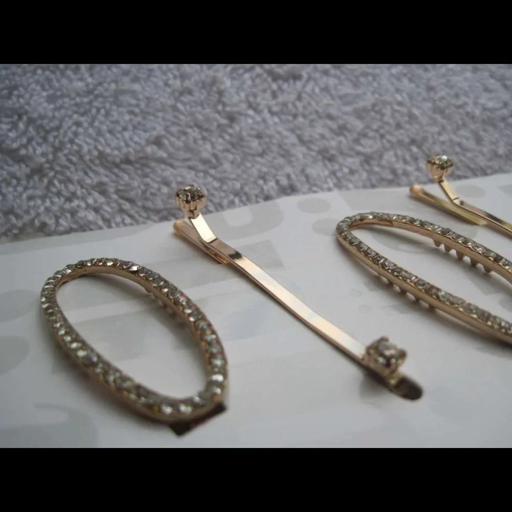 4 Scunci Gold Metal Diamond Accents Bobby Slide Hair Pins Tight Secure Barrettes