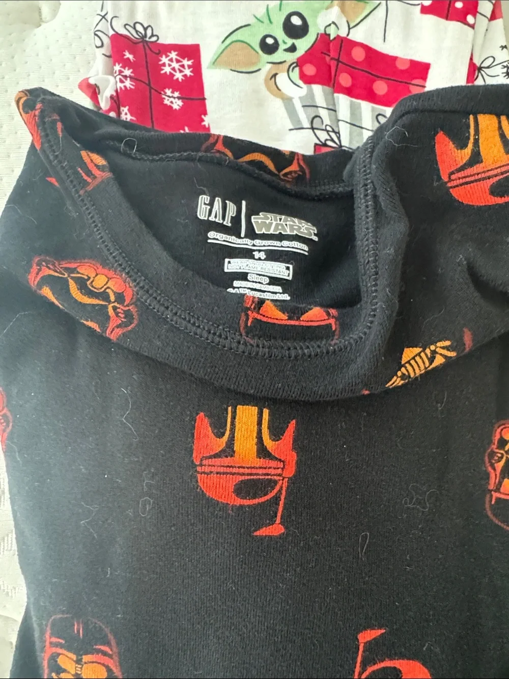 Set of 4 GAP and Munki long sleeve long pant pajama sets
