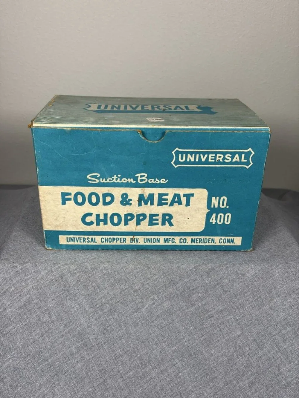 Vintage Universal Suction Base Food and Meat Chopper No 400 Including Packaging