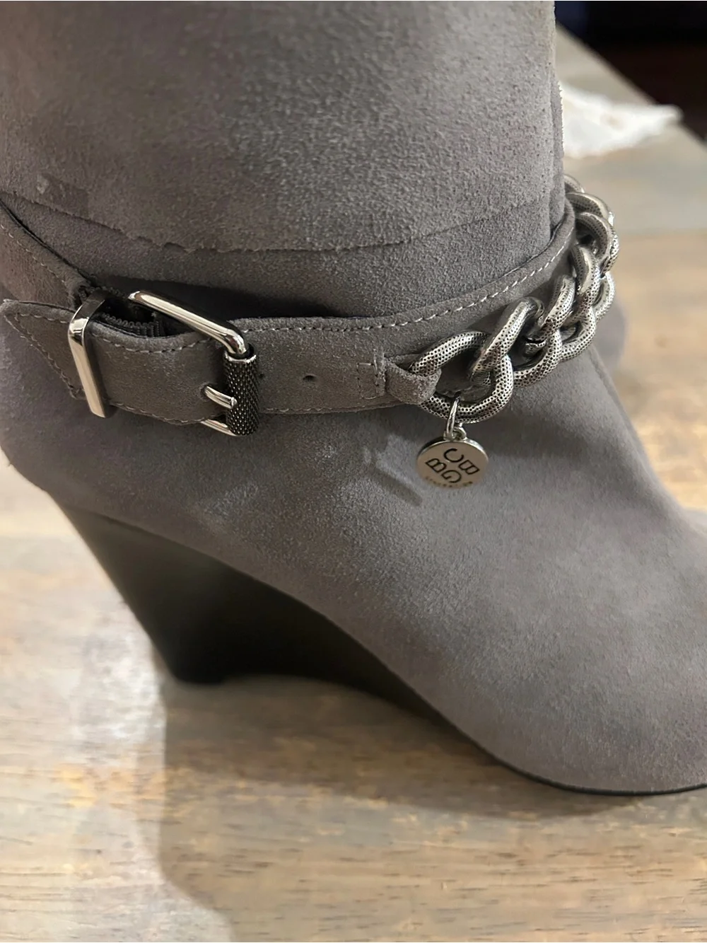 BCBGeneration inside heel casual