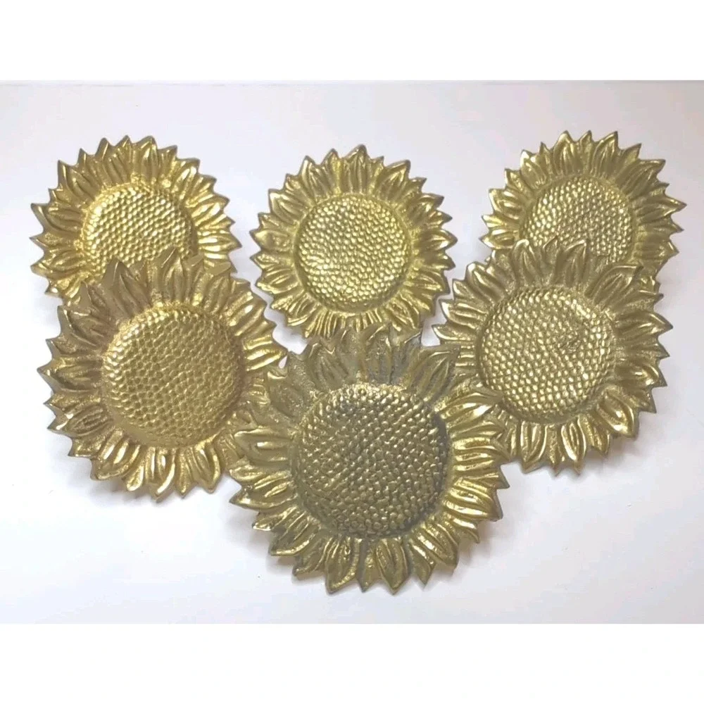 MCM Cast Brass Metal Set 6 Sunflower Napkin Rings Cottagecore Botanical Vintage