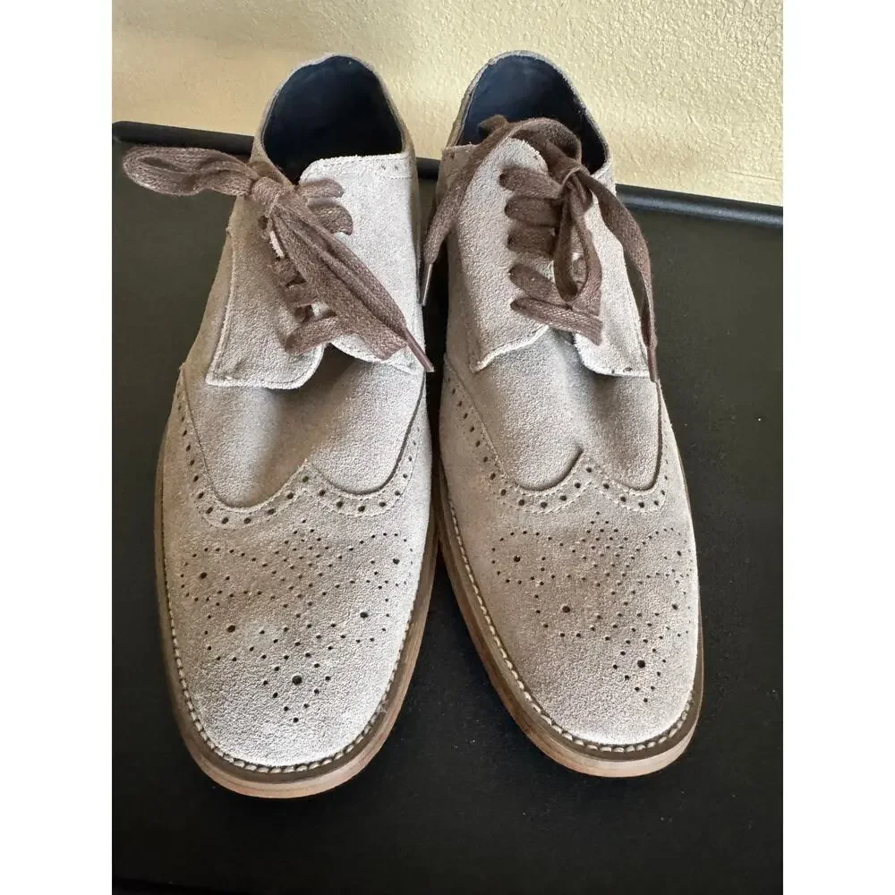 Joseph Abboud features joseph