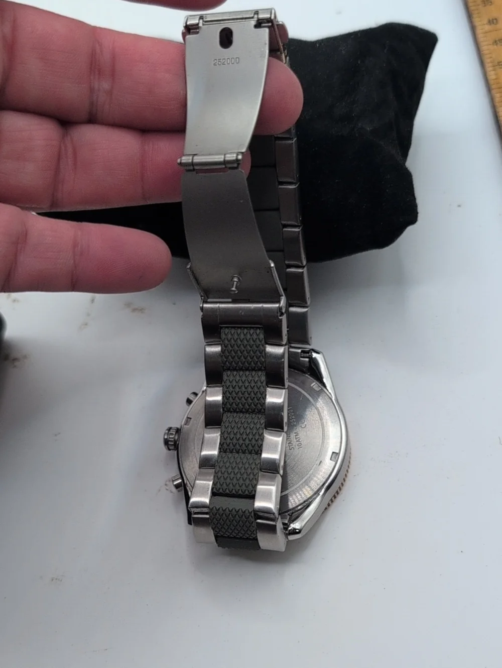 Armani Exchange AX1830 Green/Gold Watch Has Extra Links.