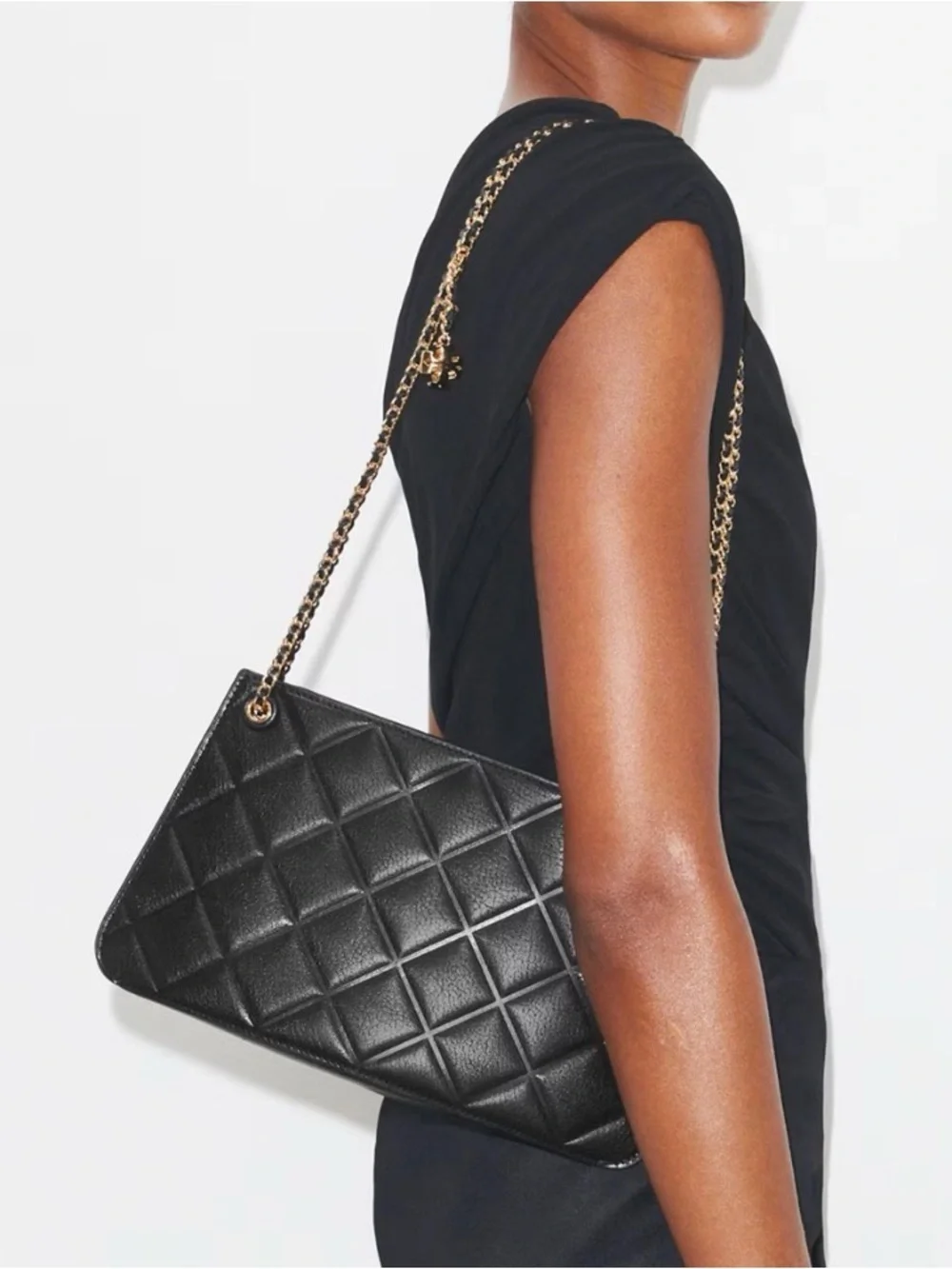 Tory Burch height 15