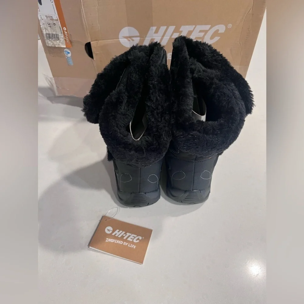 Hi-Tec new box