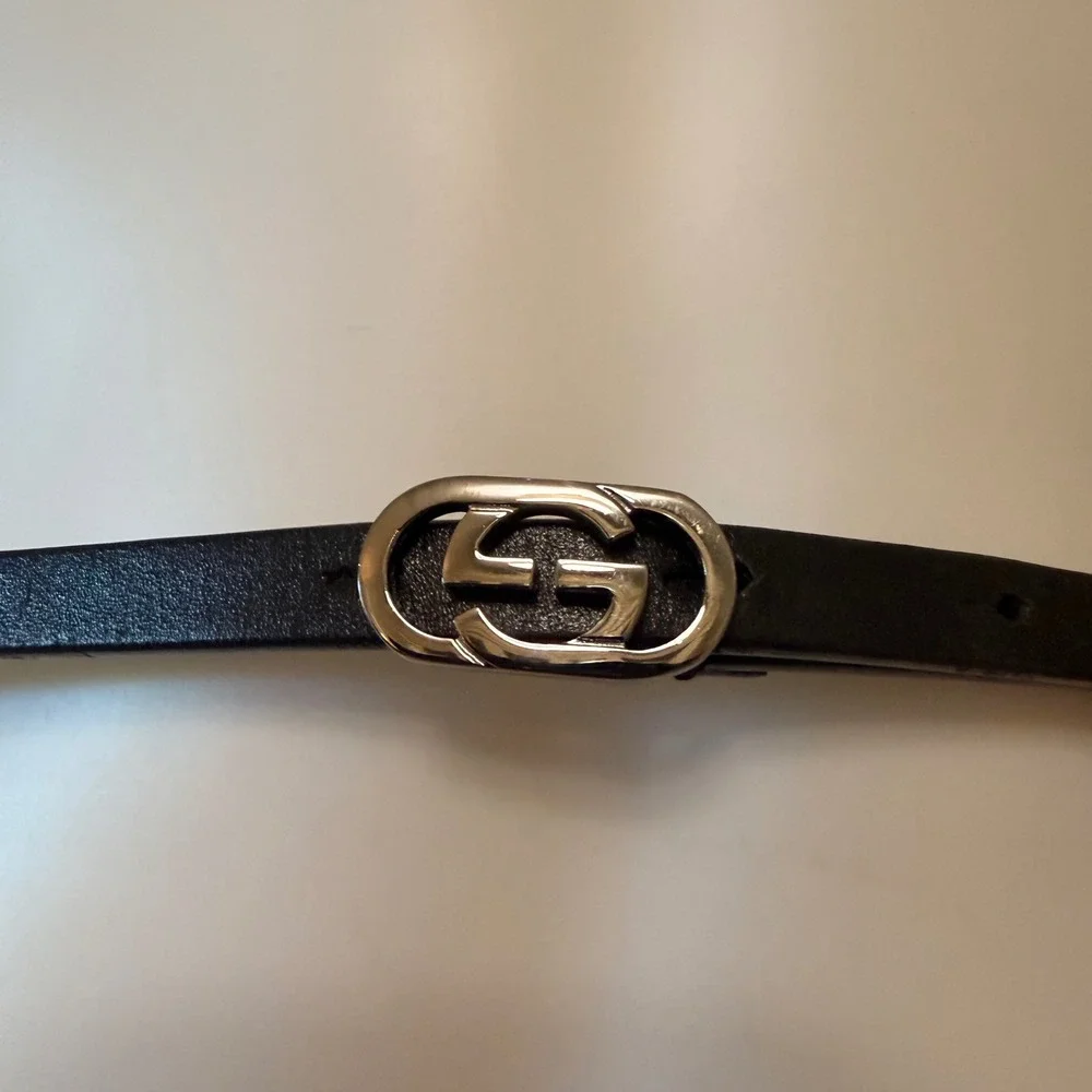 Gucci skinny belt