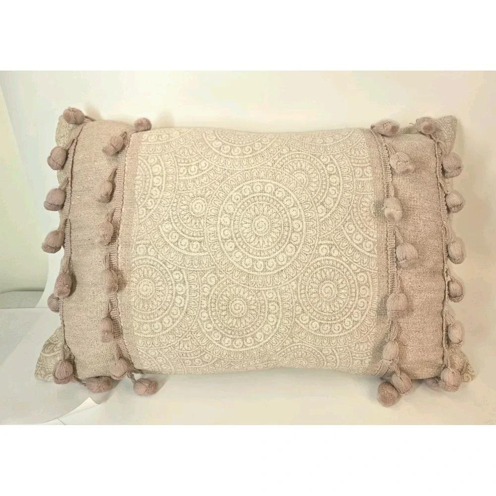 Threshold Pastel Lumbar Toss Pillow Tassels 12 X 21 Tapestry Shabby‎ Chic Boho