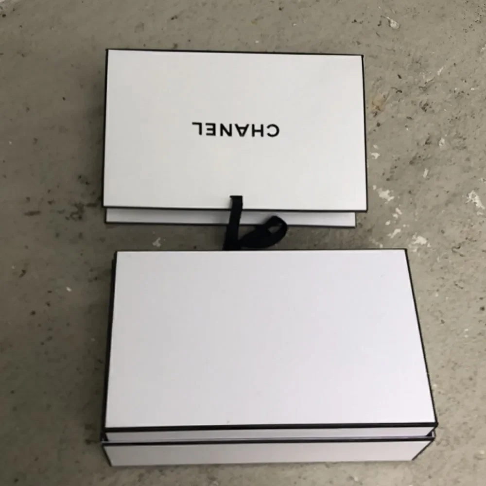 CHANEL gift box