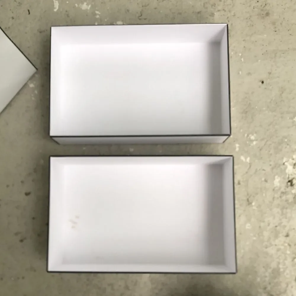 CHANEL gift box