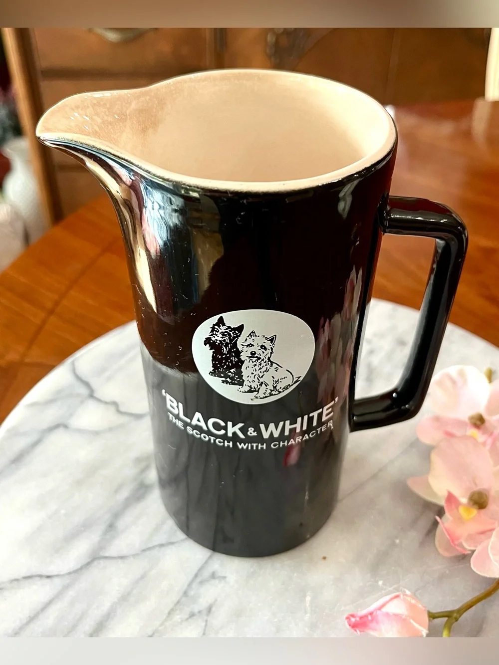 Wade Pottery England vintage black