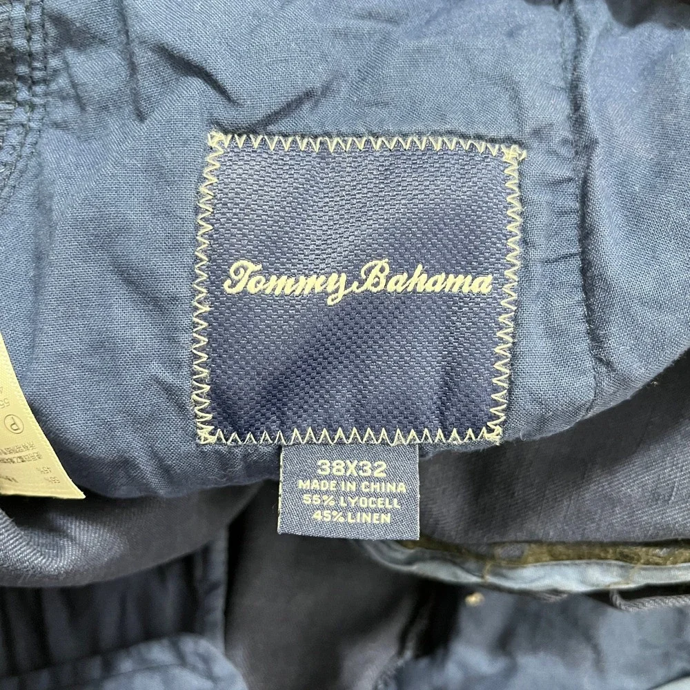 Tommy Bahama tag 38x32