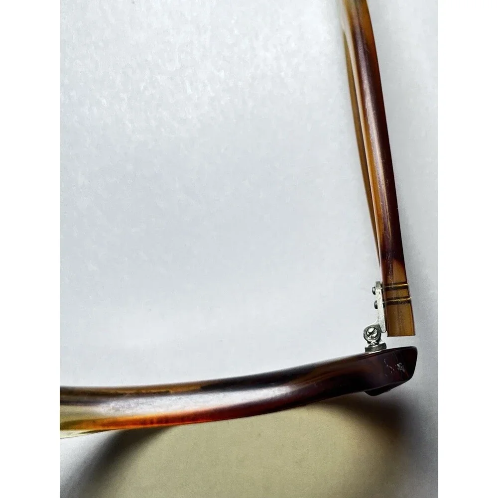 Ted Lapidus lenses consistent amber