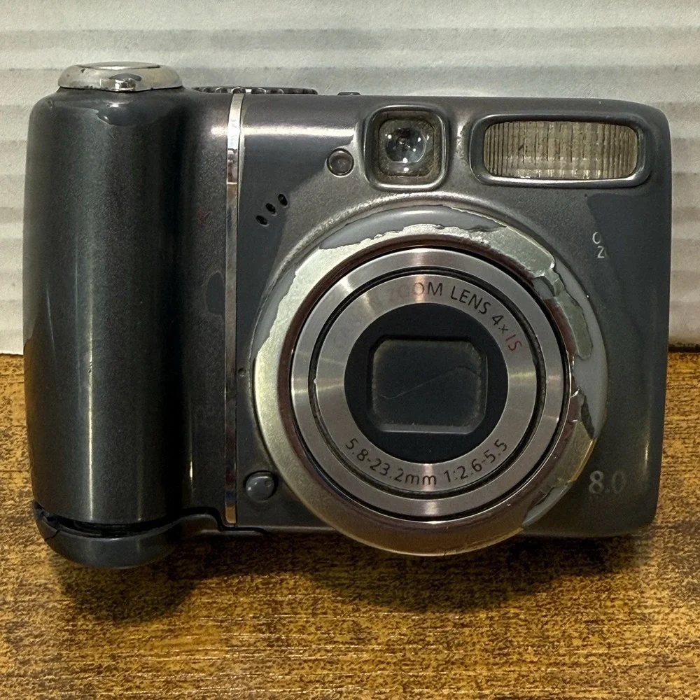 Canon PowerShot A590  8.0MP Digital Camera For Parts or Repair‎ *See Description