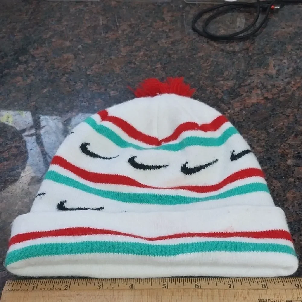 Nike features red green