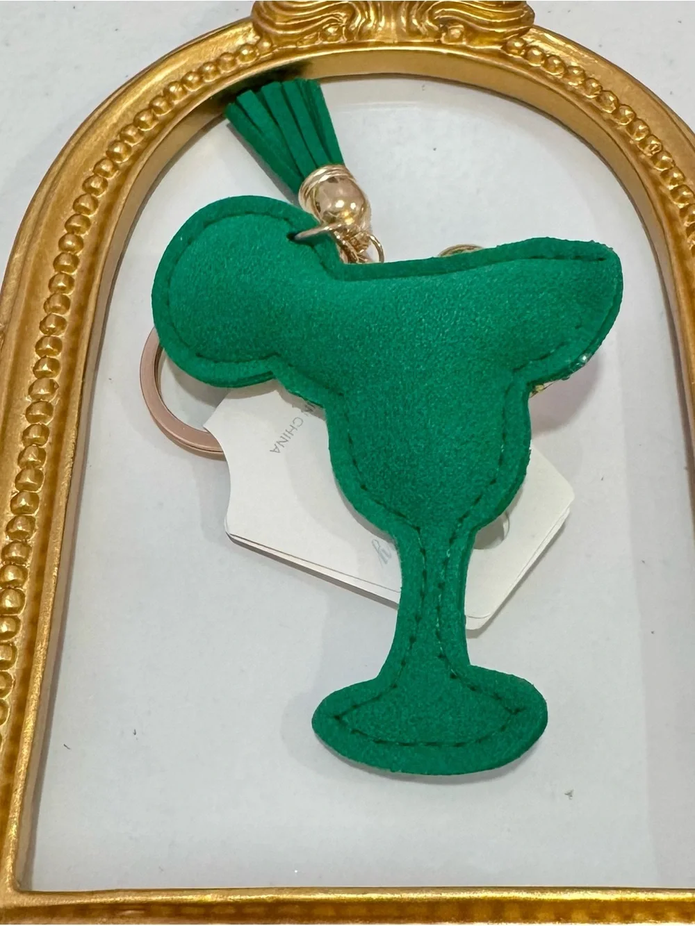 unbranded sparkling green