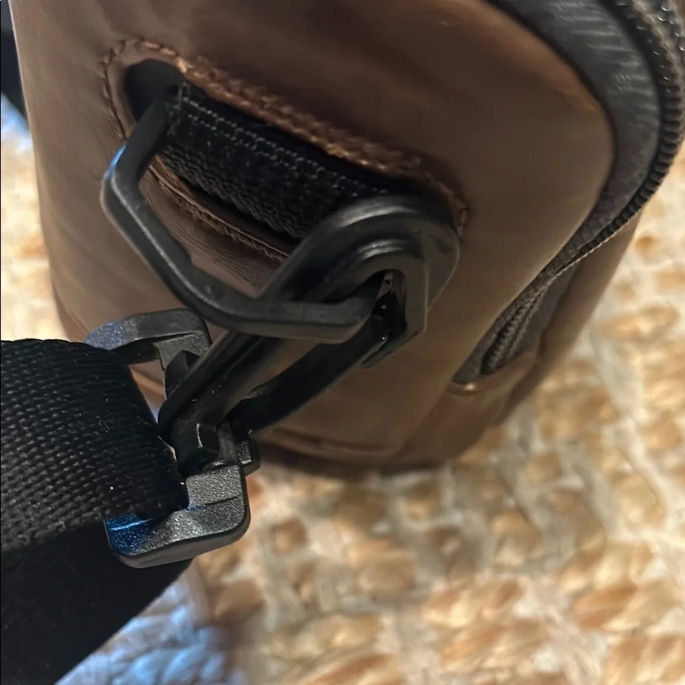 Golla Brown Leather Camera Bag