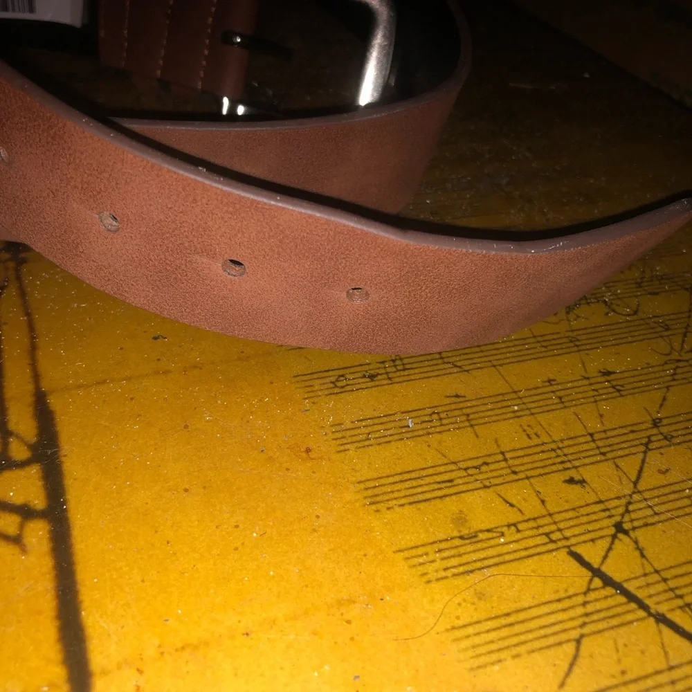 N/A brown leather