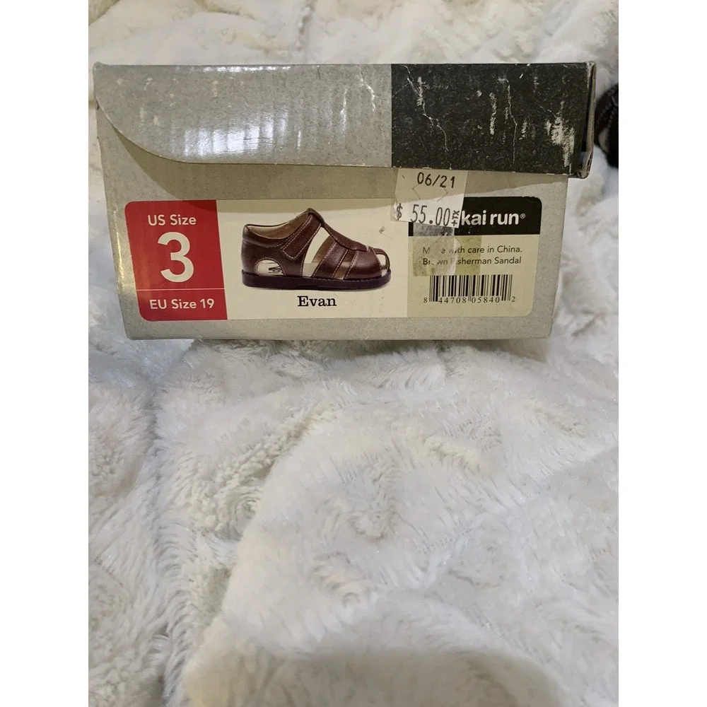 NIB See Kai Run Evan Fisherman‎ Sandals Brown US size 3