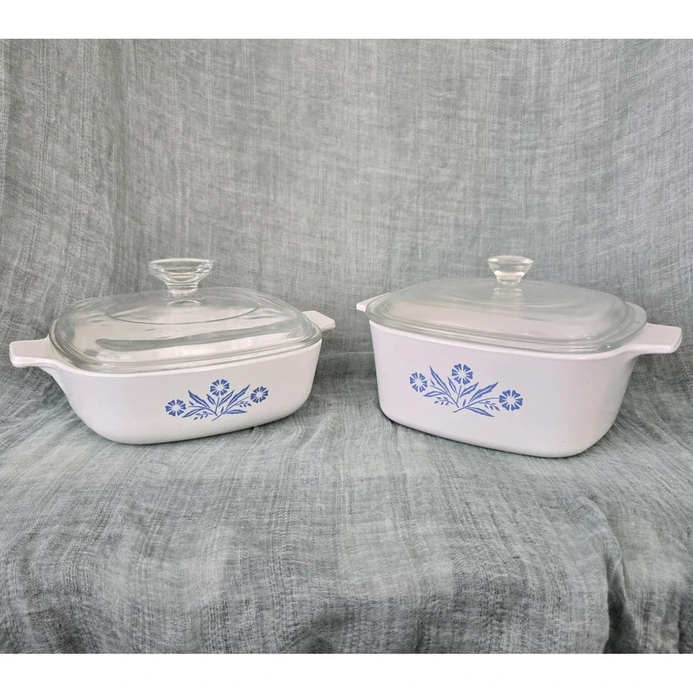 Corning‎ Ware Blue Cornflower Lot Casserole Dishes With Lids 1-1 Qt & 1- 1.5 Qt.
