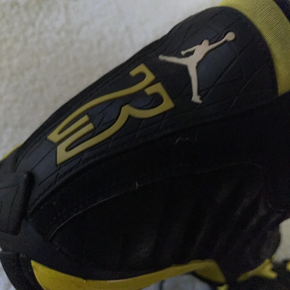 Nike Air Jordan 14 Retro Thunder 2014 487471-070 Last Shot‎ Size 17