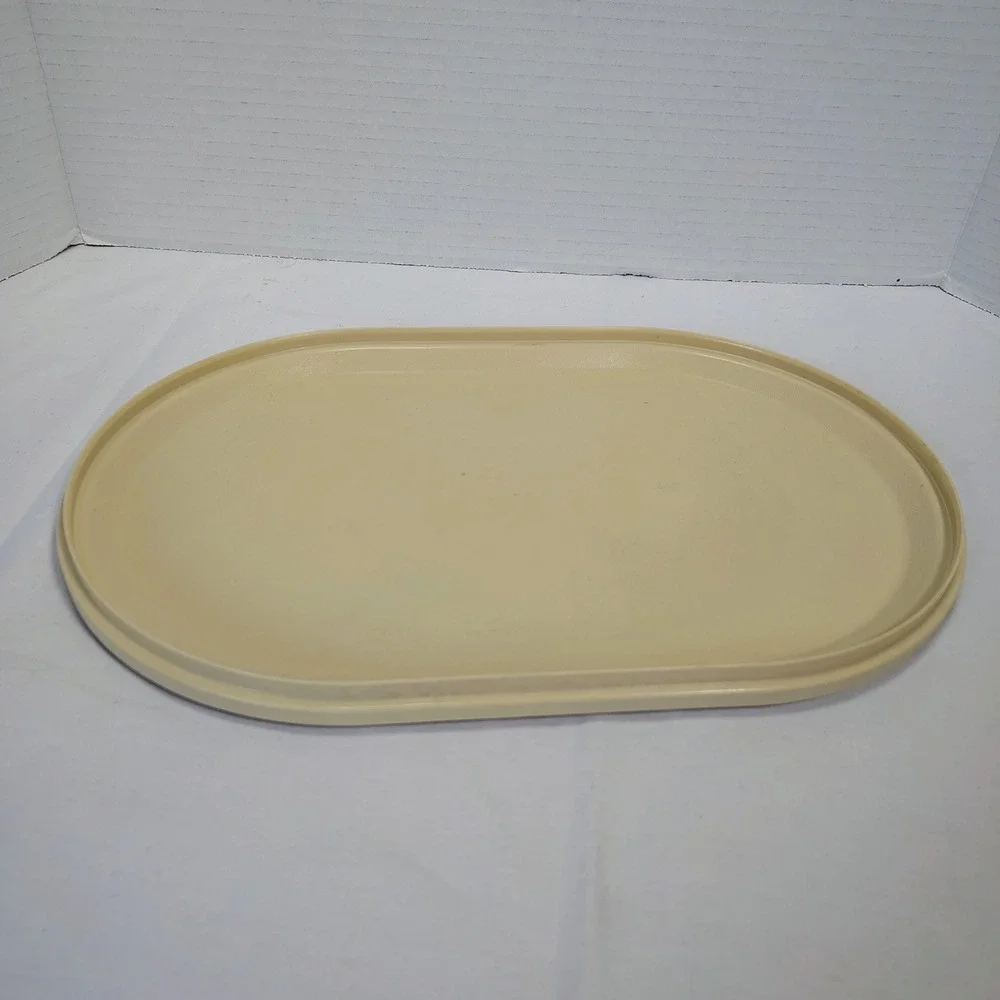 Tupperware versatile three
