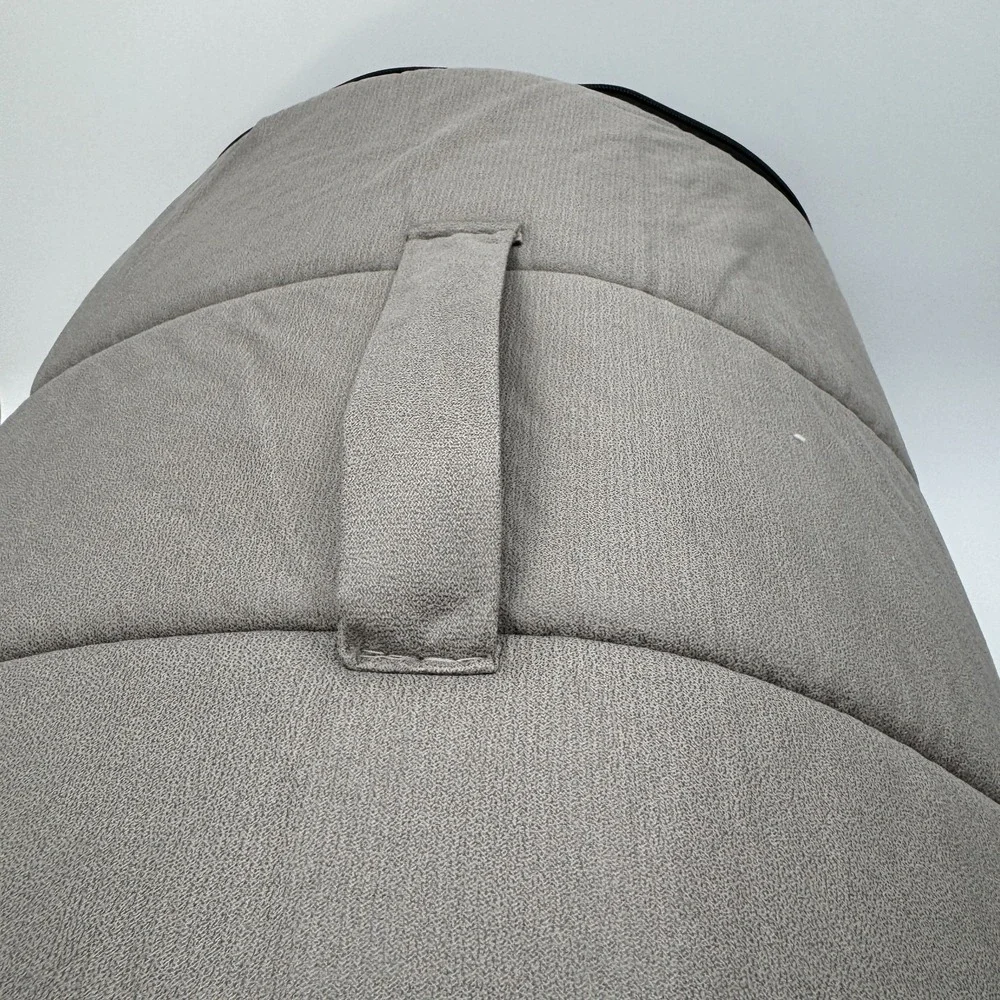 N/A gray plush