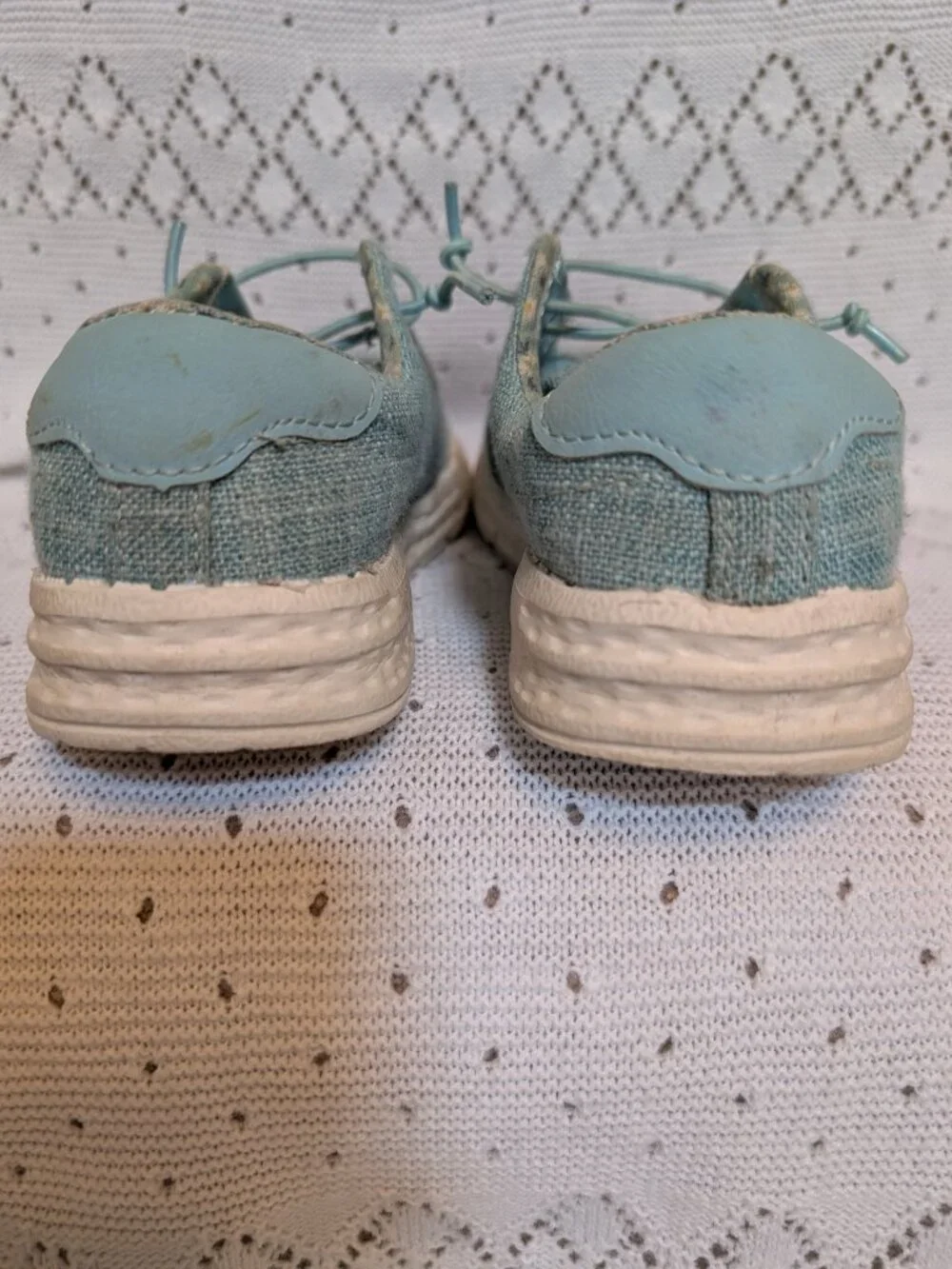 Lilly & Dan blue slip