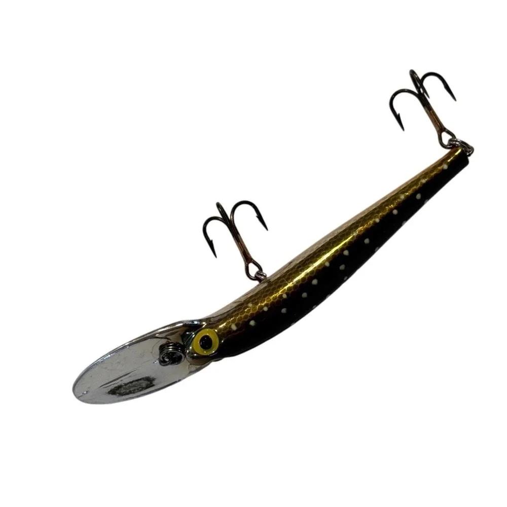 Storm plastic style features
