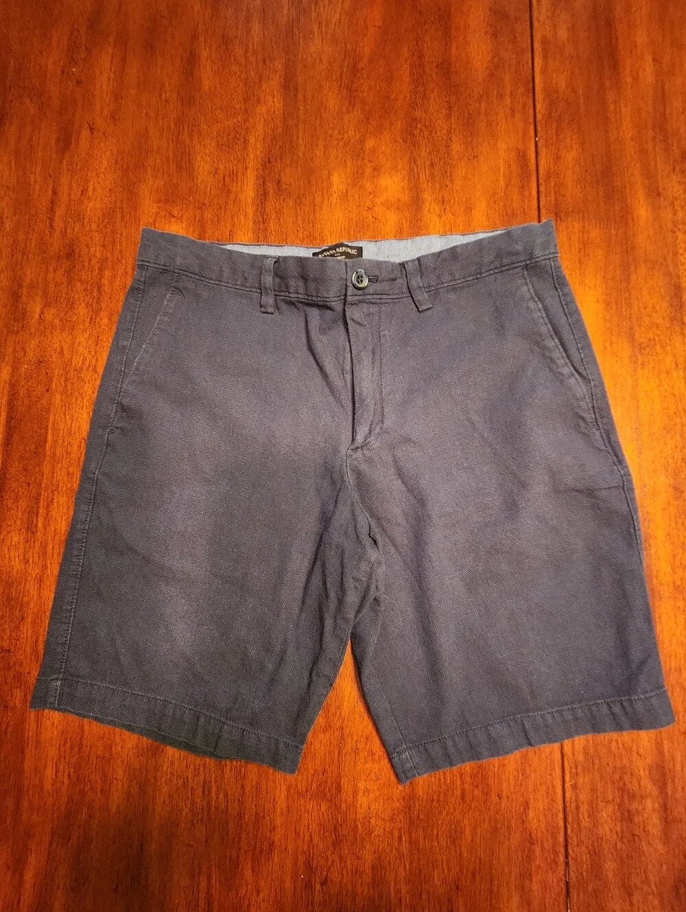 Banana Republic men banana