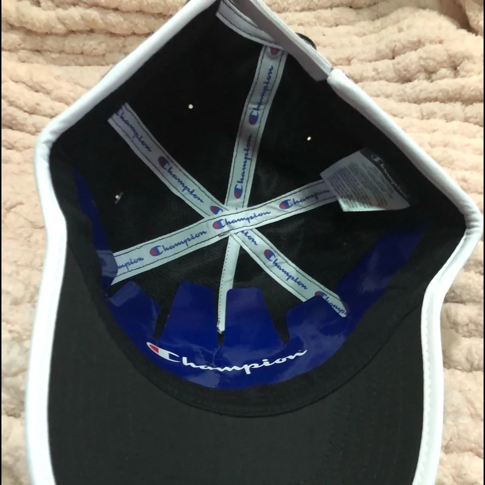 Champion black 100%