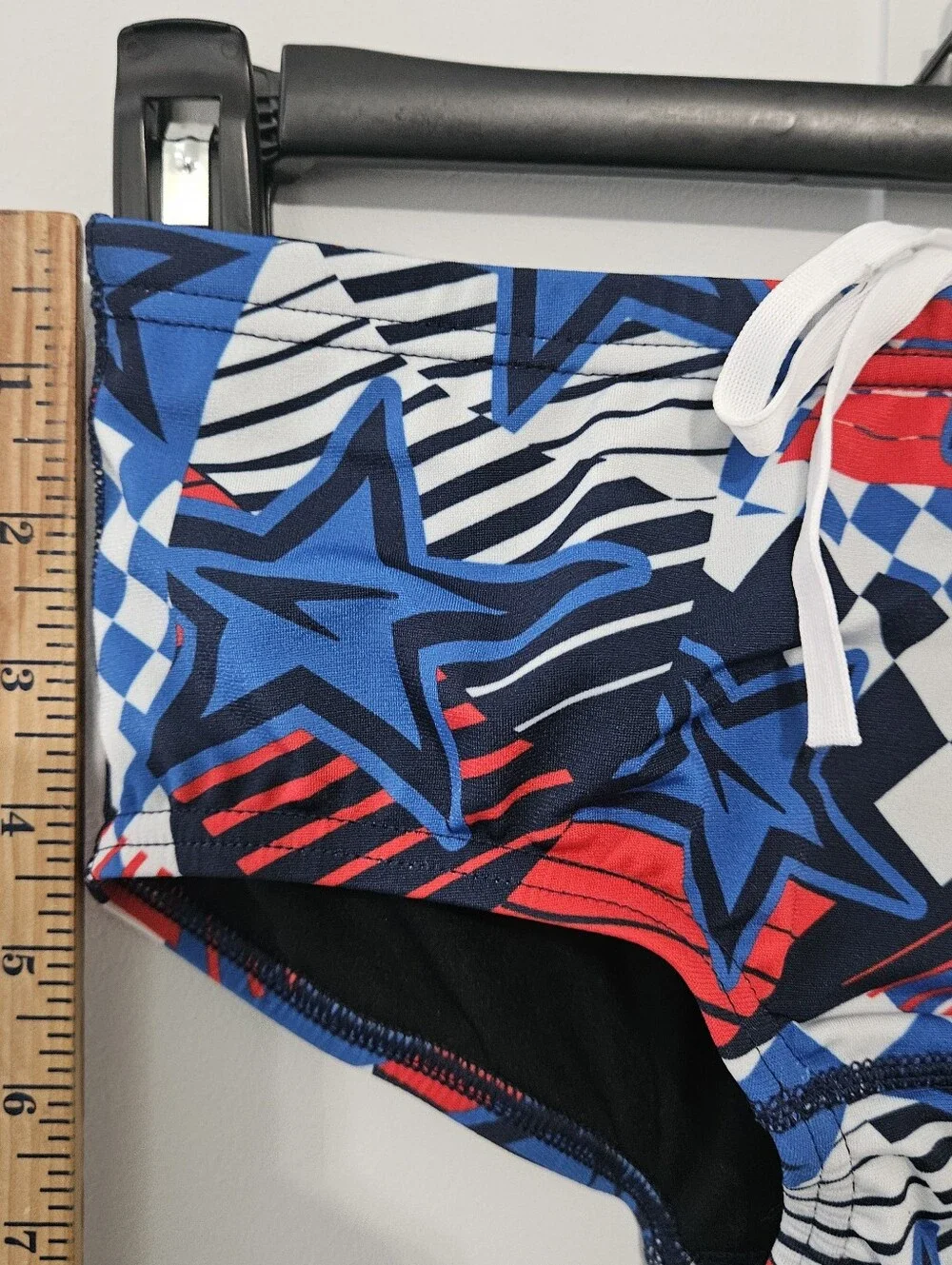Speedo endurance size