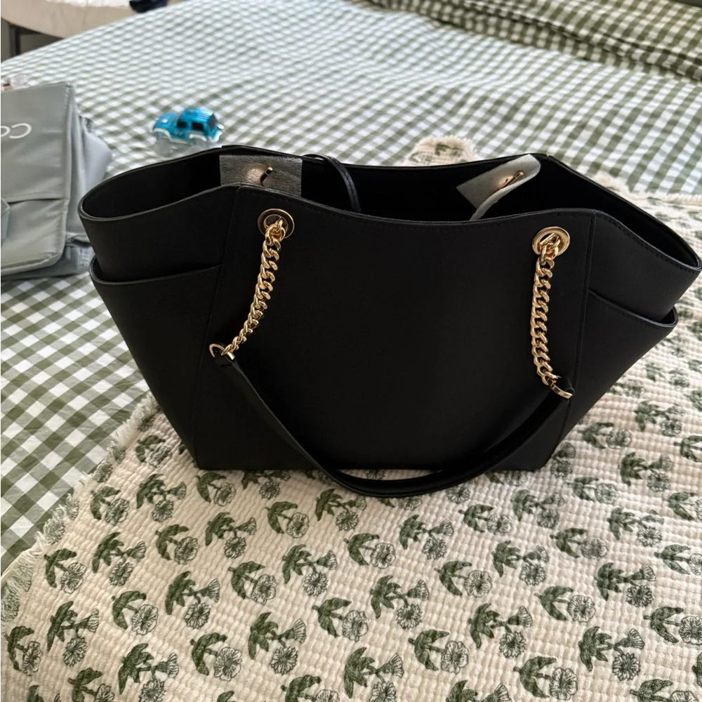 Michael Kors chic black