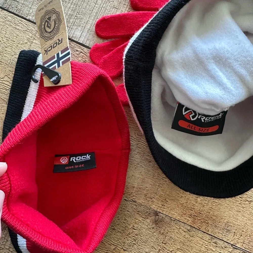 Rock Expedition Red Winter Set with Norway Moose Design