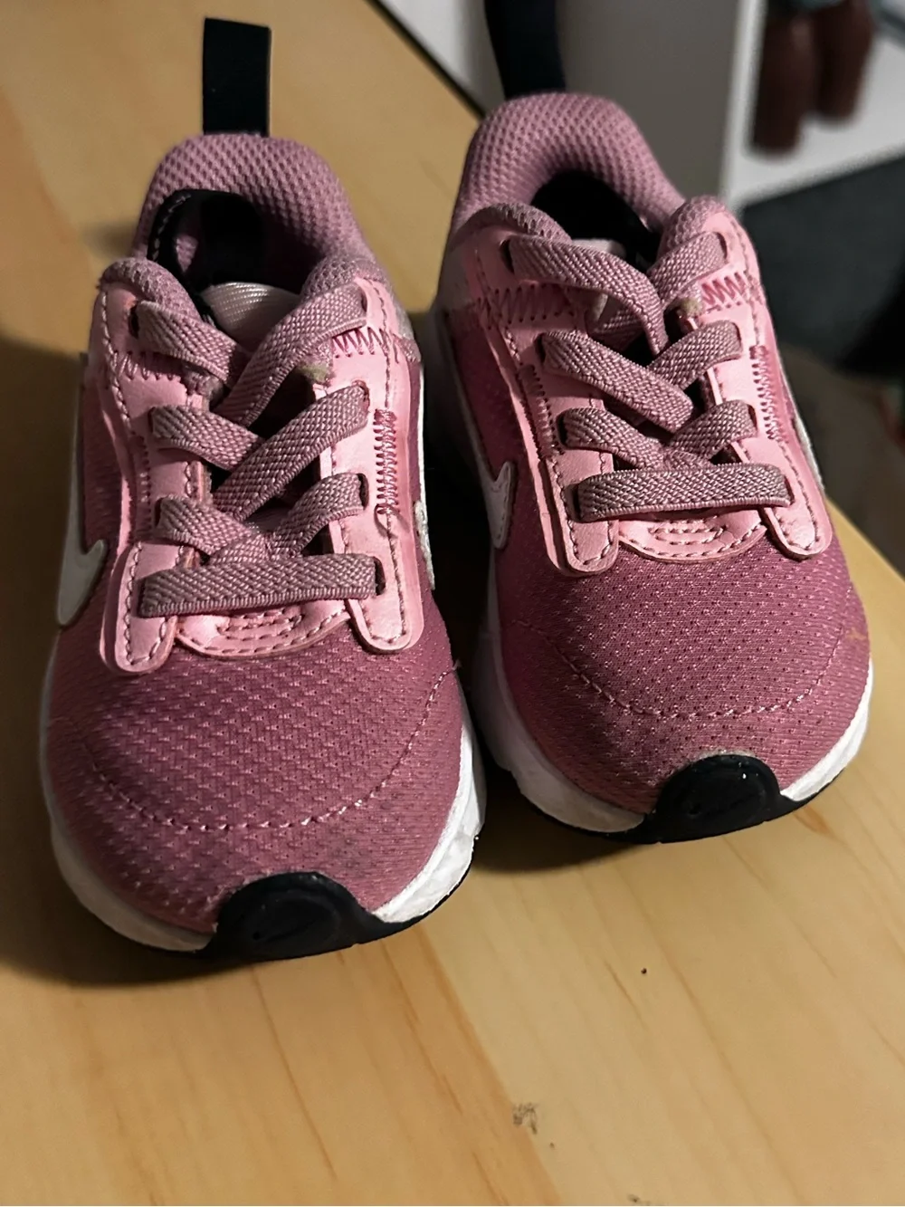 Nike Kids Pink Mesh Lace-Up Sneakers