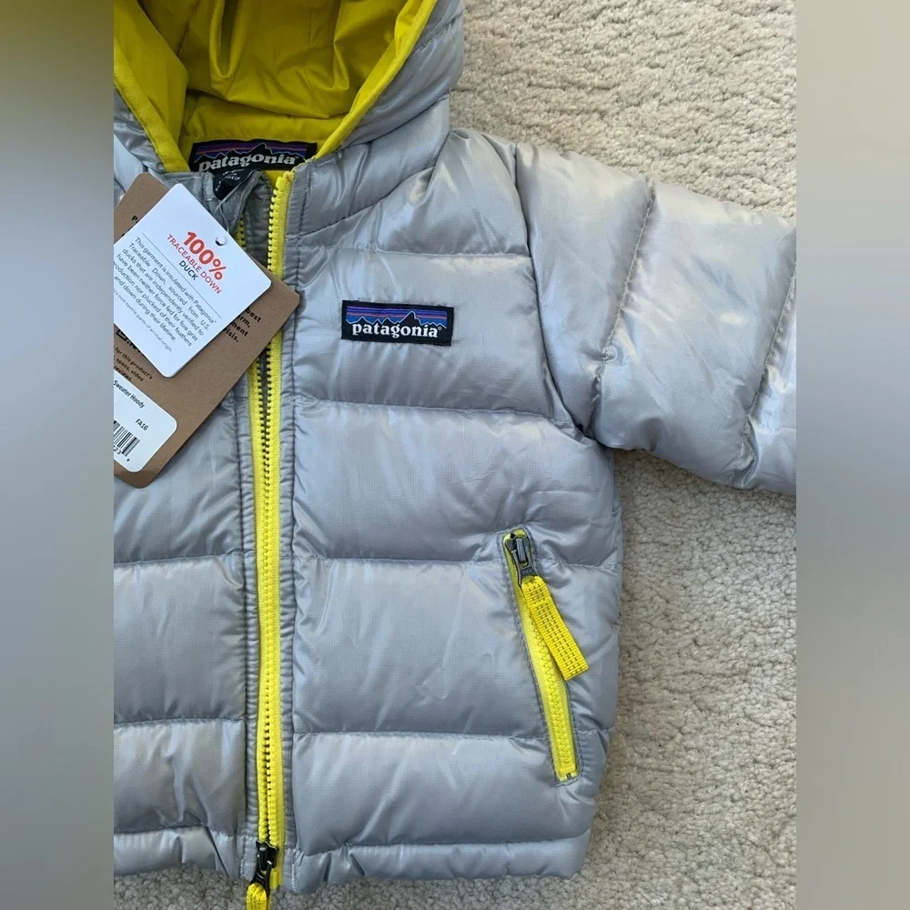 Patagonia NWT Size 3-6 Months Baby Hi-Loft Down Sweater Hoody Grey Puffer Coat