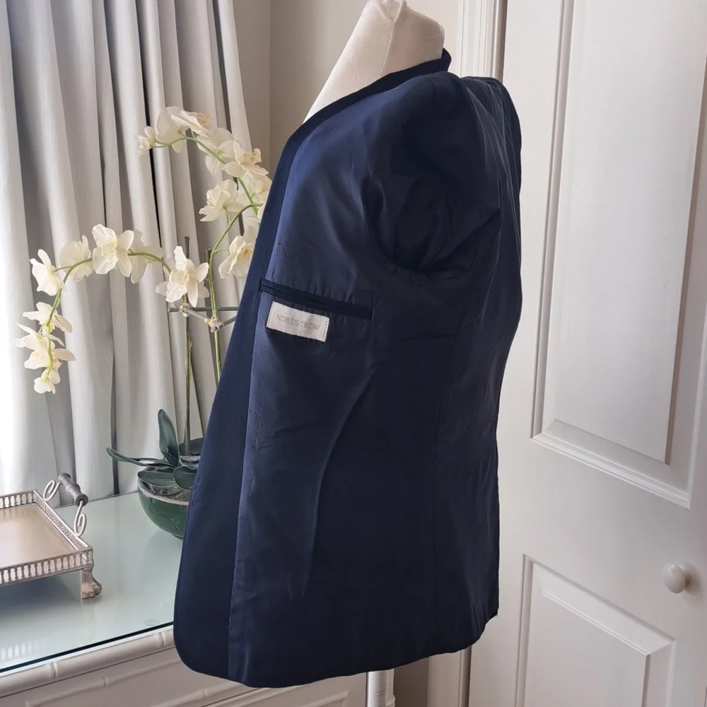 Nordstrom Boys Classic Navy Wool Blend Blazer/Sports Coat Uniform/Formal‎ S-14