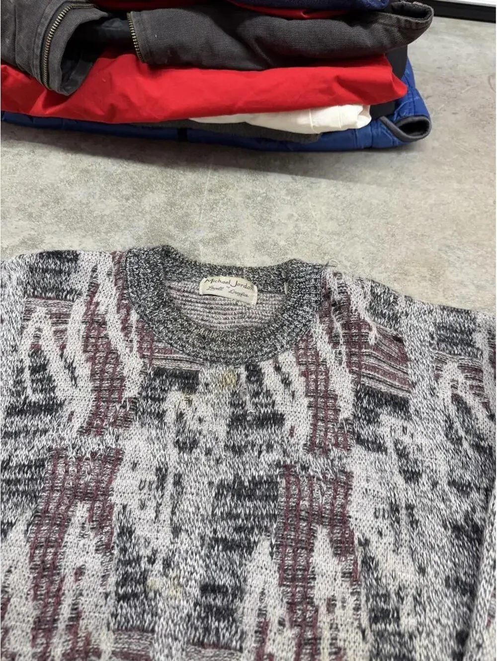 vintage grey burgandy and black zig zag knit sweater size large