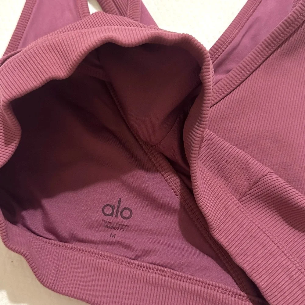 ALO Yoga 💕excellent no