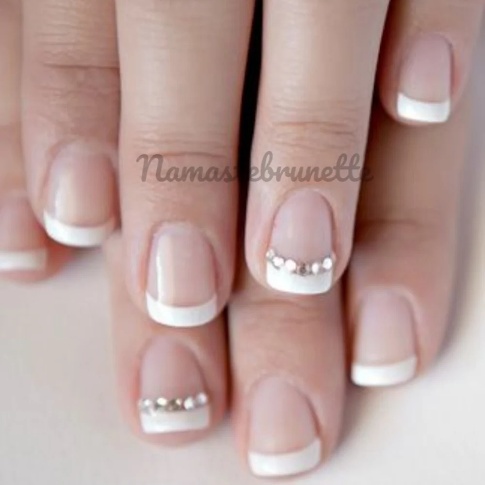 Boutique short nails
