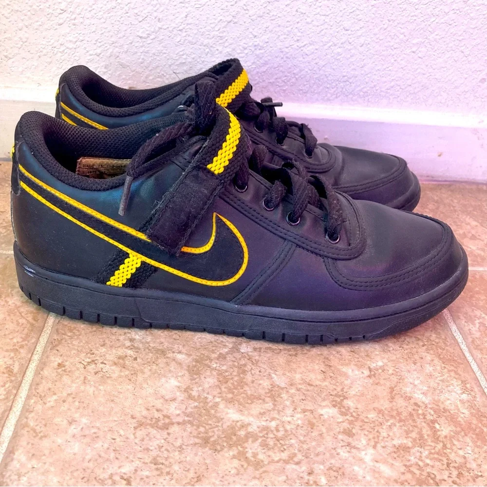 Nike low top