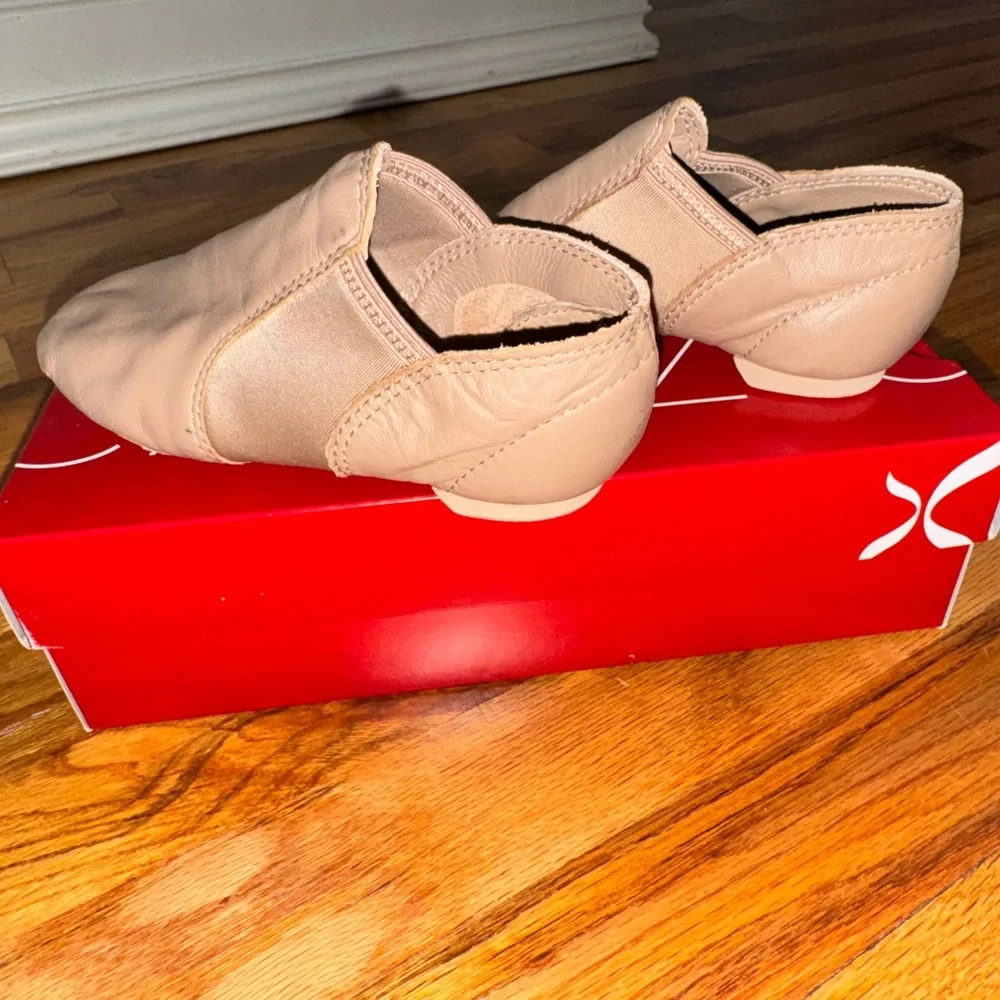 Capezio Kids Pink Tan Jazz Shoes