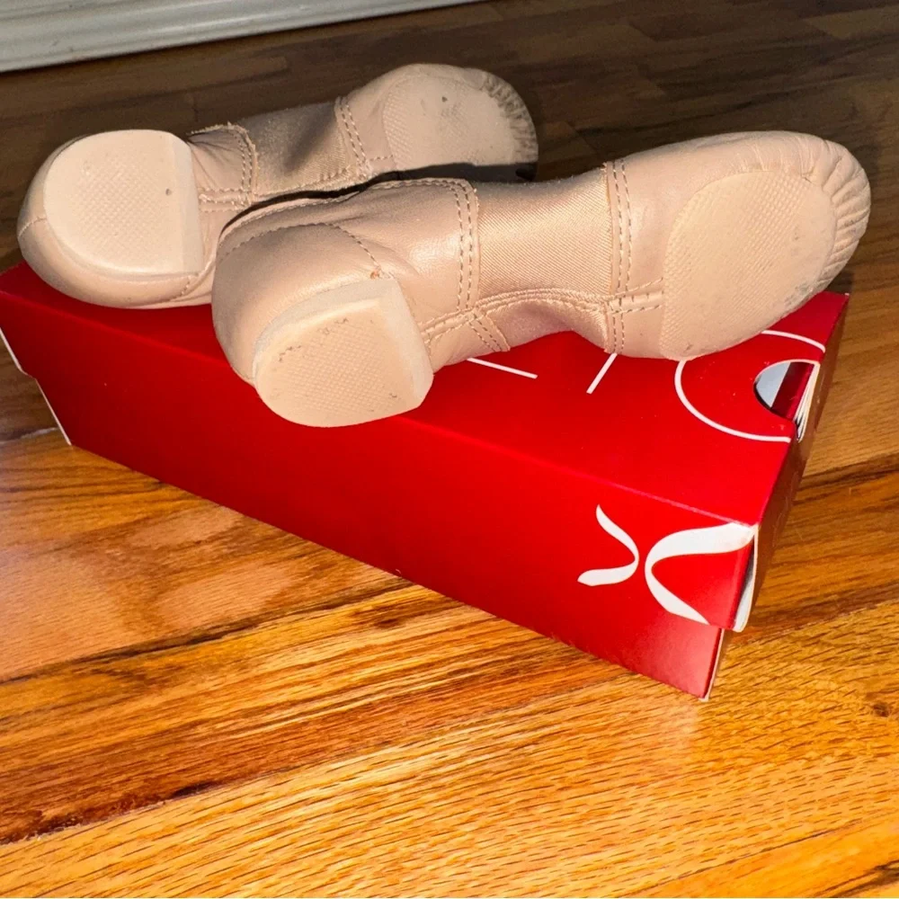 Capezio soft leather