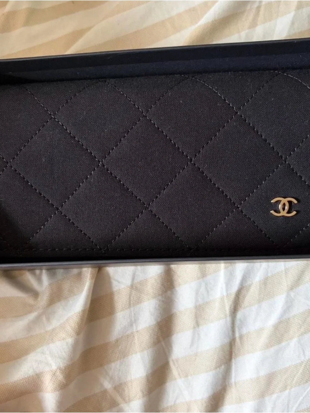 CHANEL statement pink