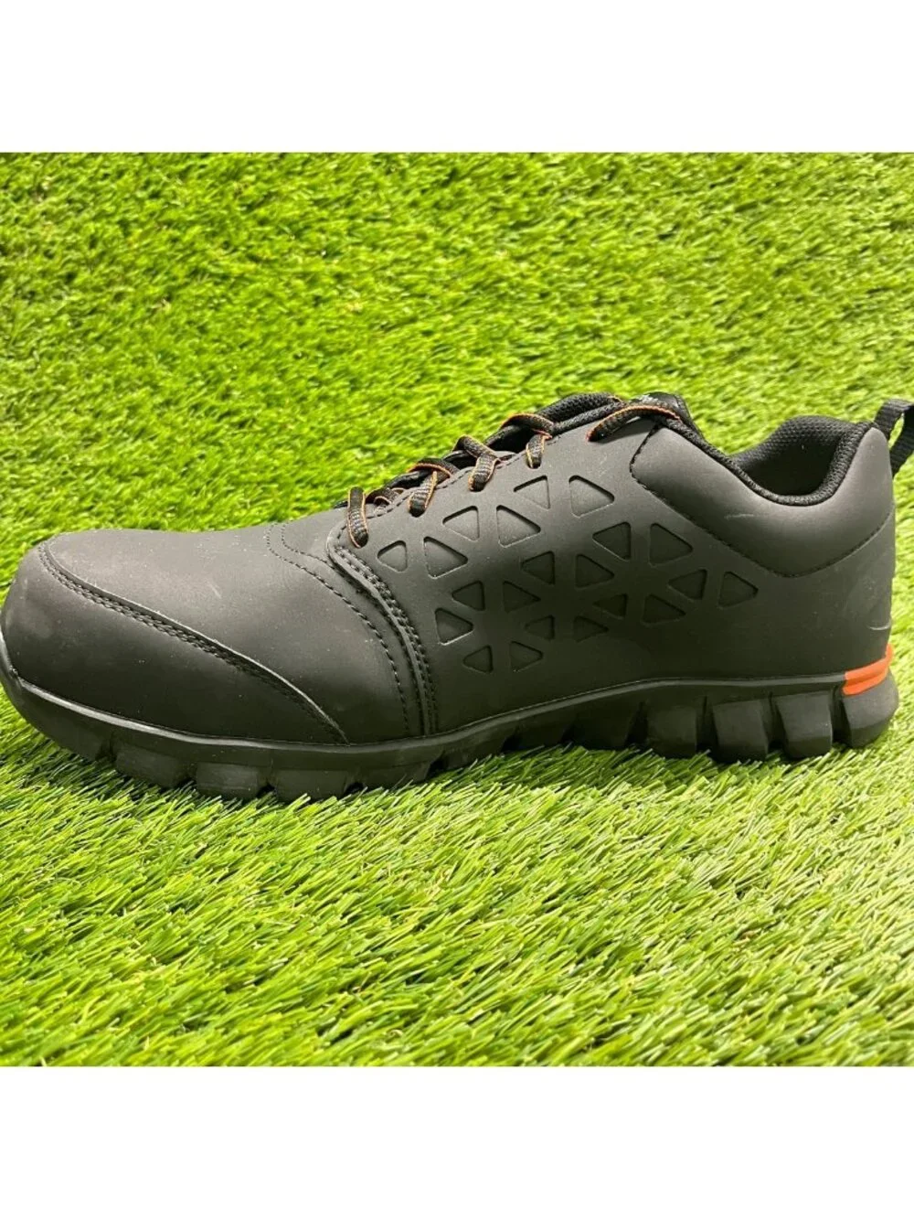 Reebok please review