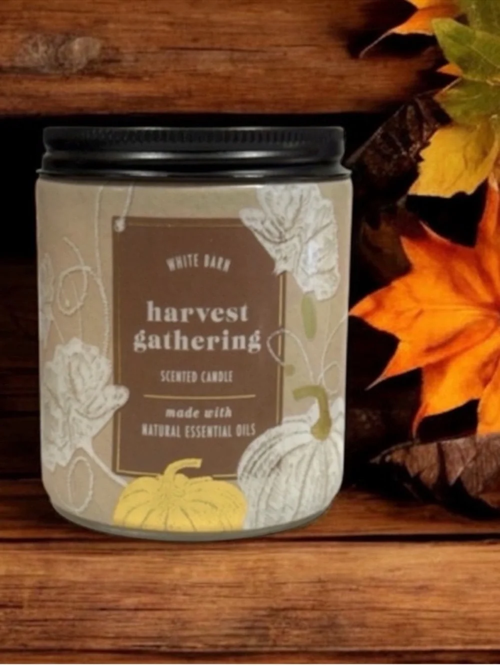 Bath & Body Works white barn