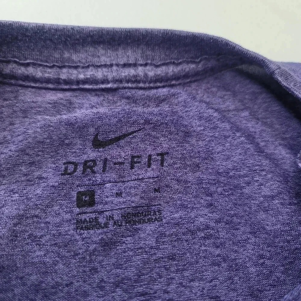 Nike shirt womens