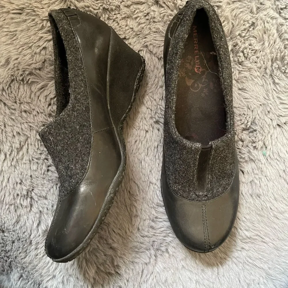 Merrell womens‎ wool and leather wedges