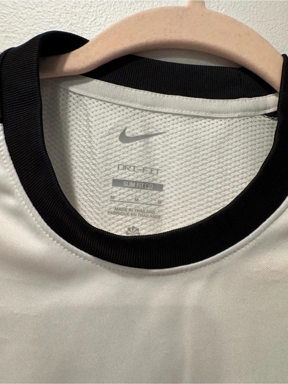 Nike new tags