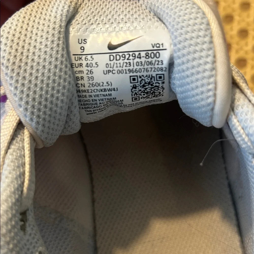 Nike women’s downshifter