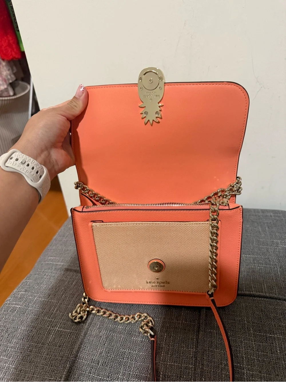 N/A stylish coral